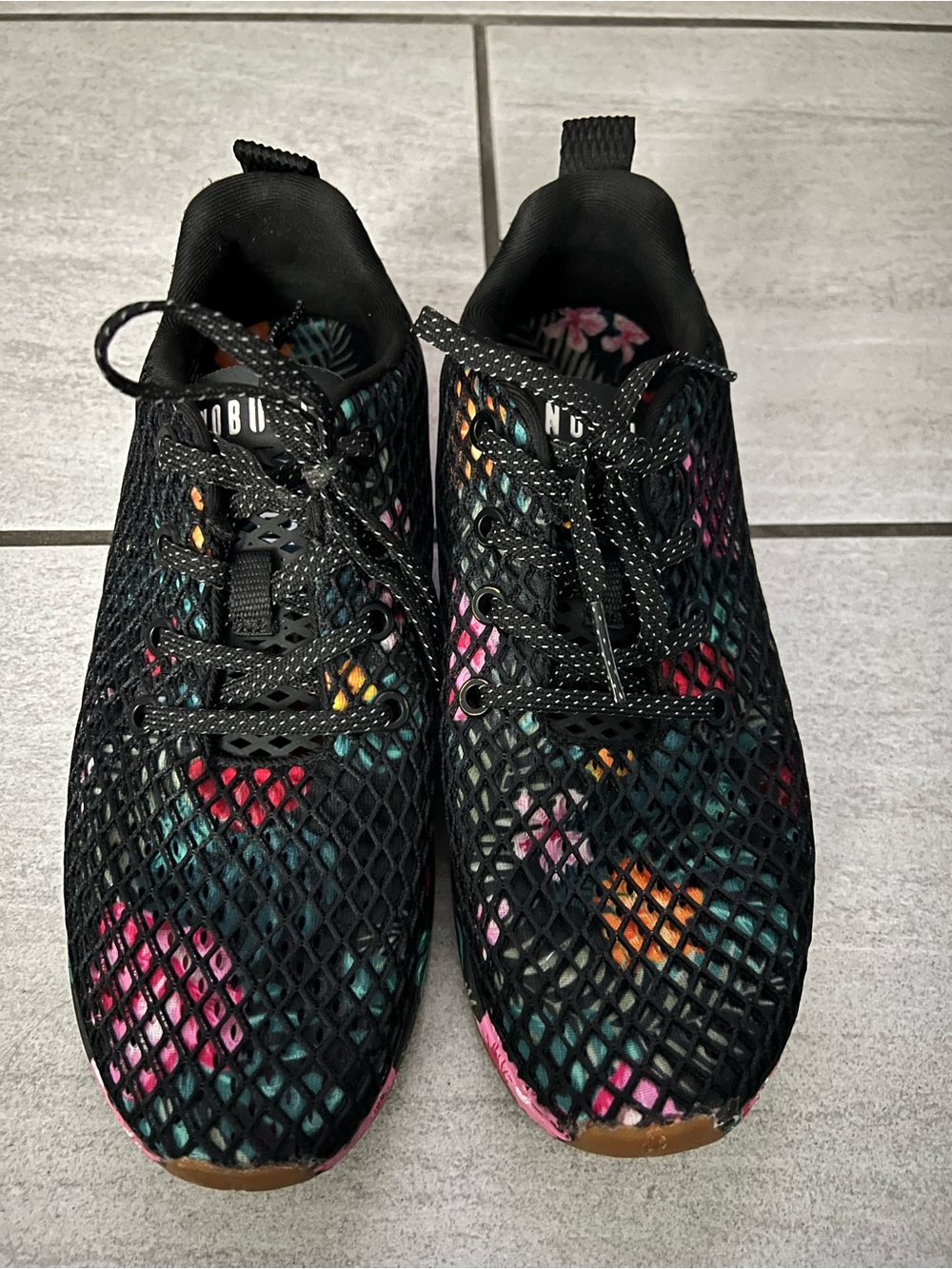 NOBULL Floral Mesh Runner Midnight Tropical sneakers.